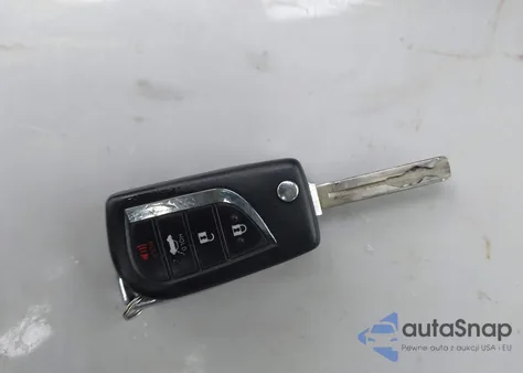 2021 Toyota Corolla Le from USA, damaged, VIN JTDEPMAE7MJ137052